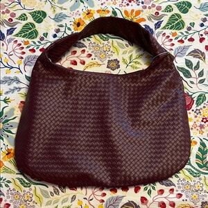 Chic Burgundy Woven Hobo Bag